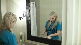 ExploitedCollegeGirls - Katie 19 anni
