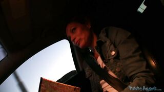 PublicAgent - Szilvia (E84)