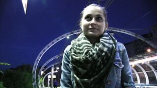 PublicAgent - Emily (E127)