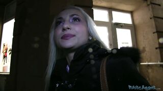 PublicAgent - Celine (1139)