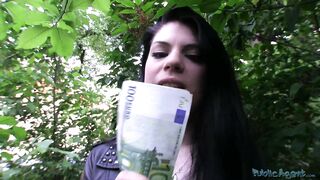 PublicAgent - Lucia (E100)