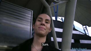 PublicAgent - Lola (E156)