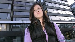 PublicAgent - Evelyn (E189)