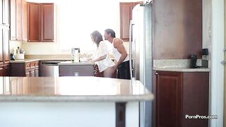 Lily Love - Fucking In The Morning (2014)