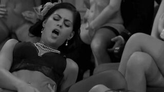 HUGE ORGY WITH ANNA, ALESKA e CINDY