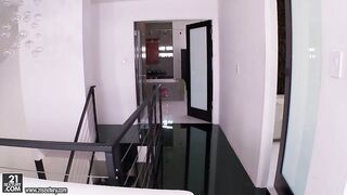 Isabella De Santos Spicy Delights (2014)