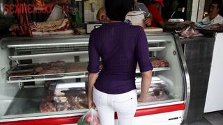 sexmexdivas.com Karina at market-part1