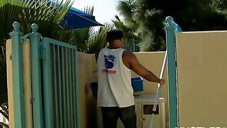 BarelyLegal.com - Chelci, Barry Scott