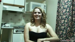 Amateur Canada -oral sex experiment