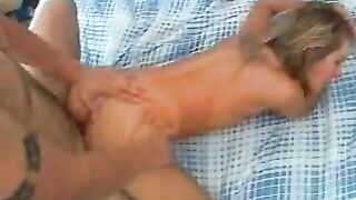 Joey Valentine - AmateurCreampies