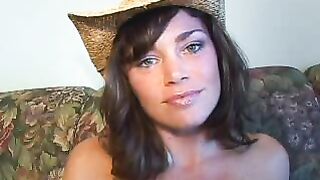 Dahlia & Suzie - AmateurCreampies