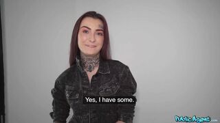 Hot Cleaner Fucks her Rich Boss