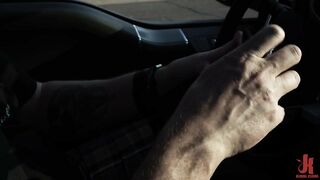 Diary of a Madman, Episode 1: "The Hunt"