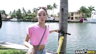 Spring Break Sex on the Bus with Alexis Tae